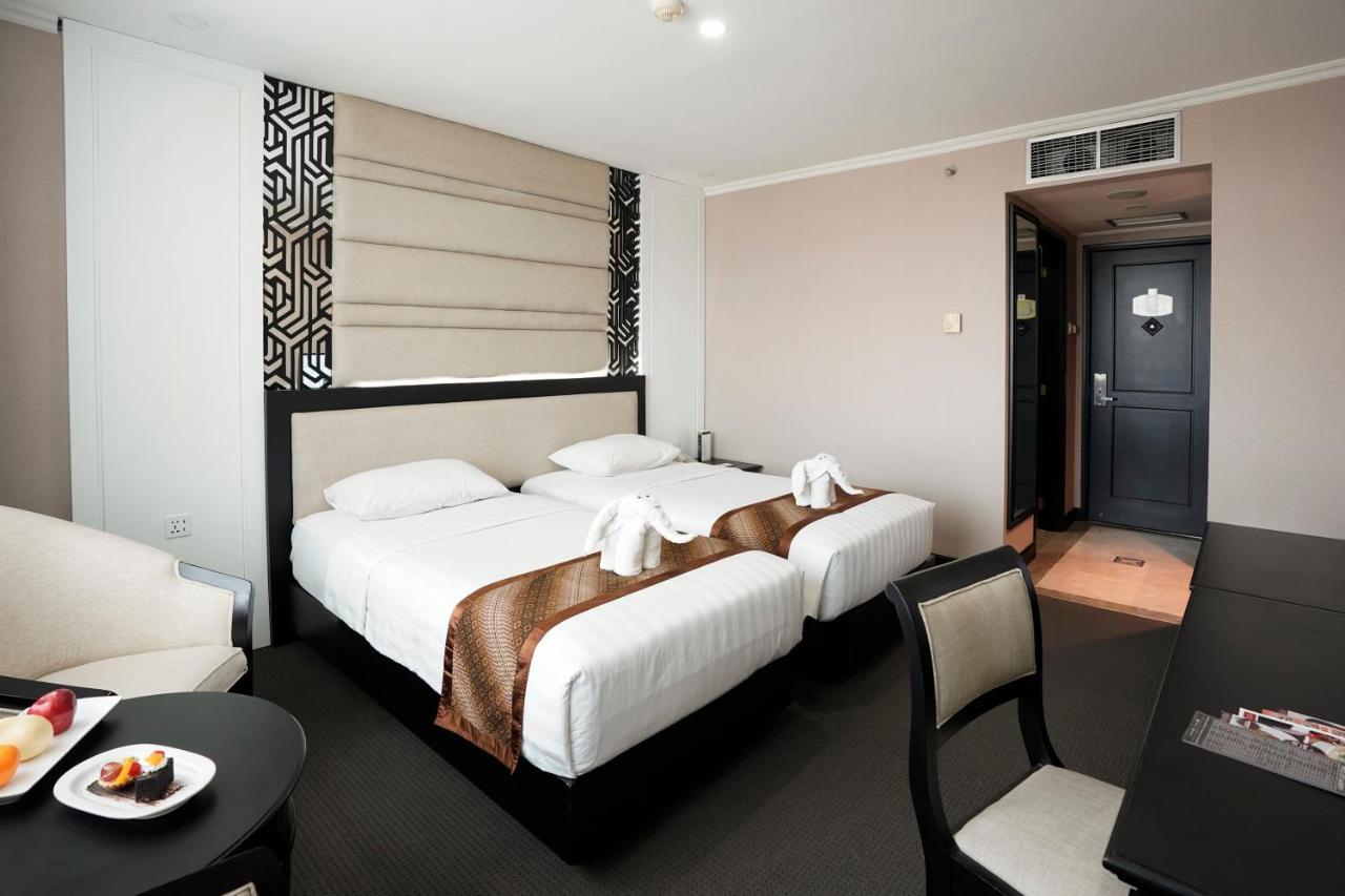 Grand Arkenso Park View Hotel Semarang Exterior photo